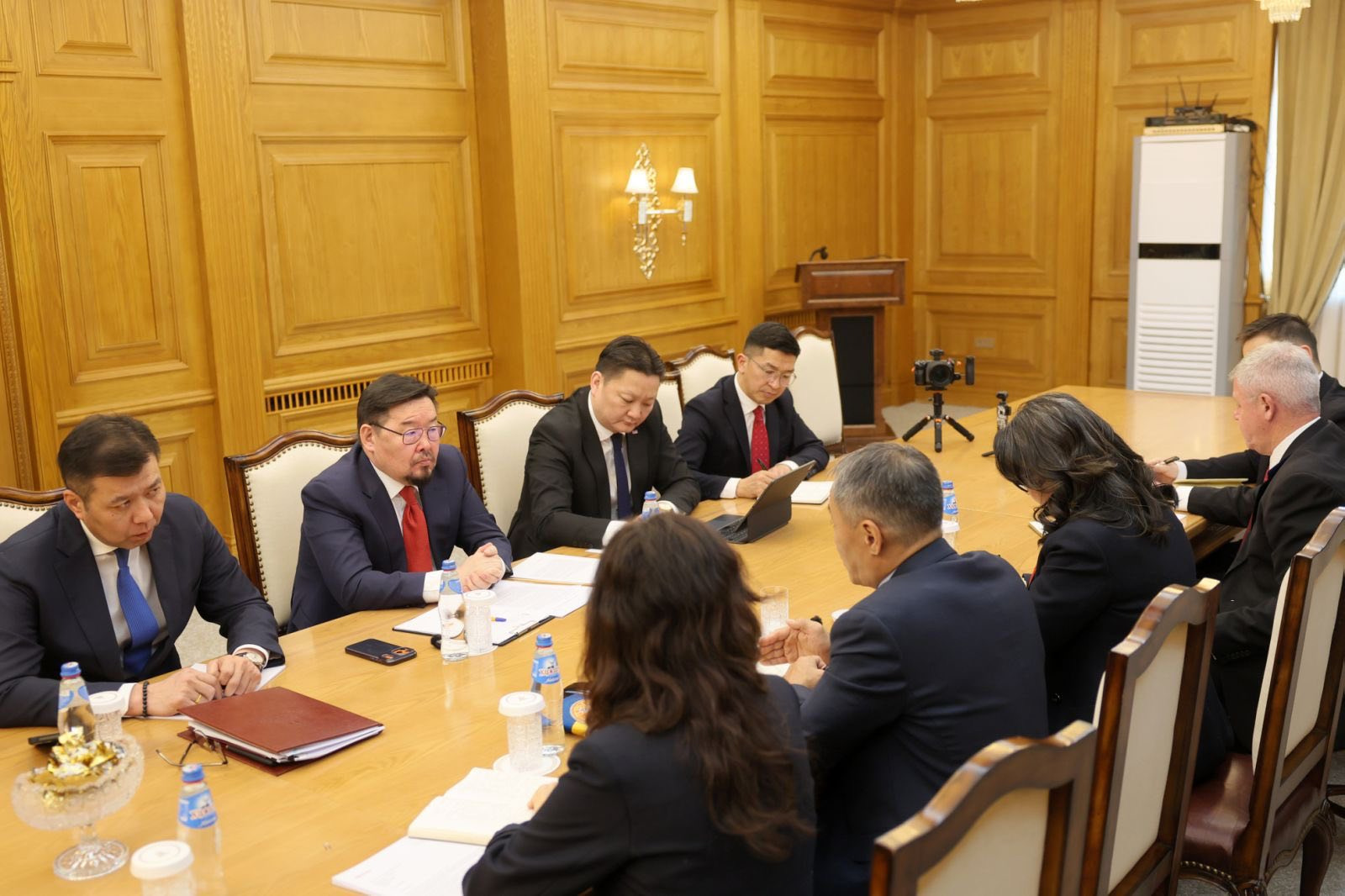 ОЮУ ТОЛГОЙ ТӨСЛИЙН МОНГОЛ УЛСАД НОГДОХ ӨГӨӨЖИЙГ НЭМЭГДҮҮЛЭХЭЭР САНАЛ НЭГДЭВ